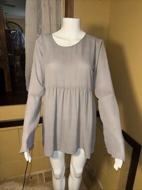 LOFT Light Gray Scoop Neck Peplum Tunic